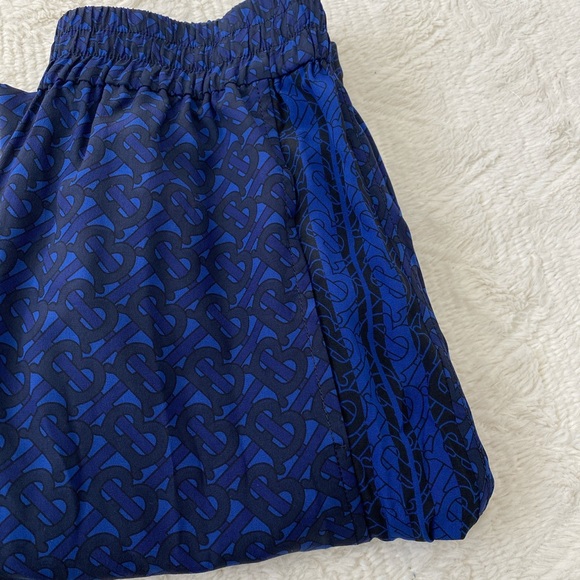 Burberry monogram stripe print silk wide leg trousers in deep royal blue - Picture 9 of 12